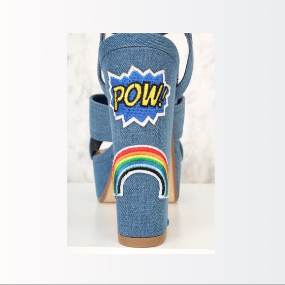 70's Inspired Denim Graphic Plarform Sandals - Picture 5 of 8